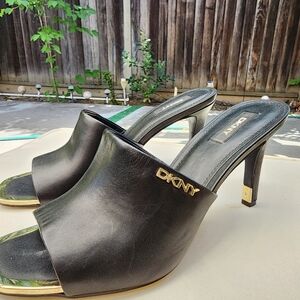 DKNY Black and Gold Elegant Heels